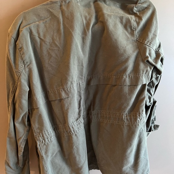 Jacket - Picture 5 of 6